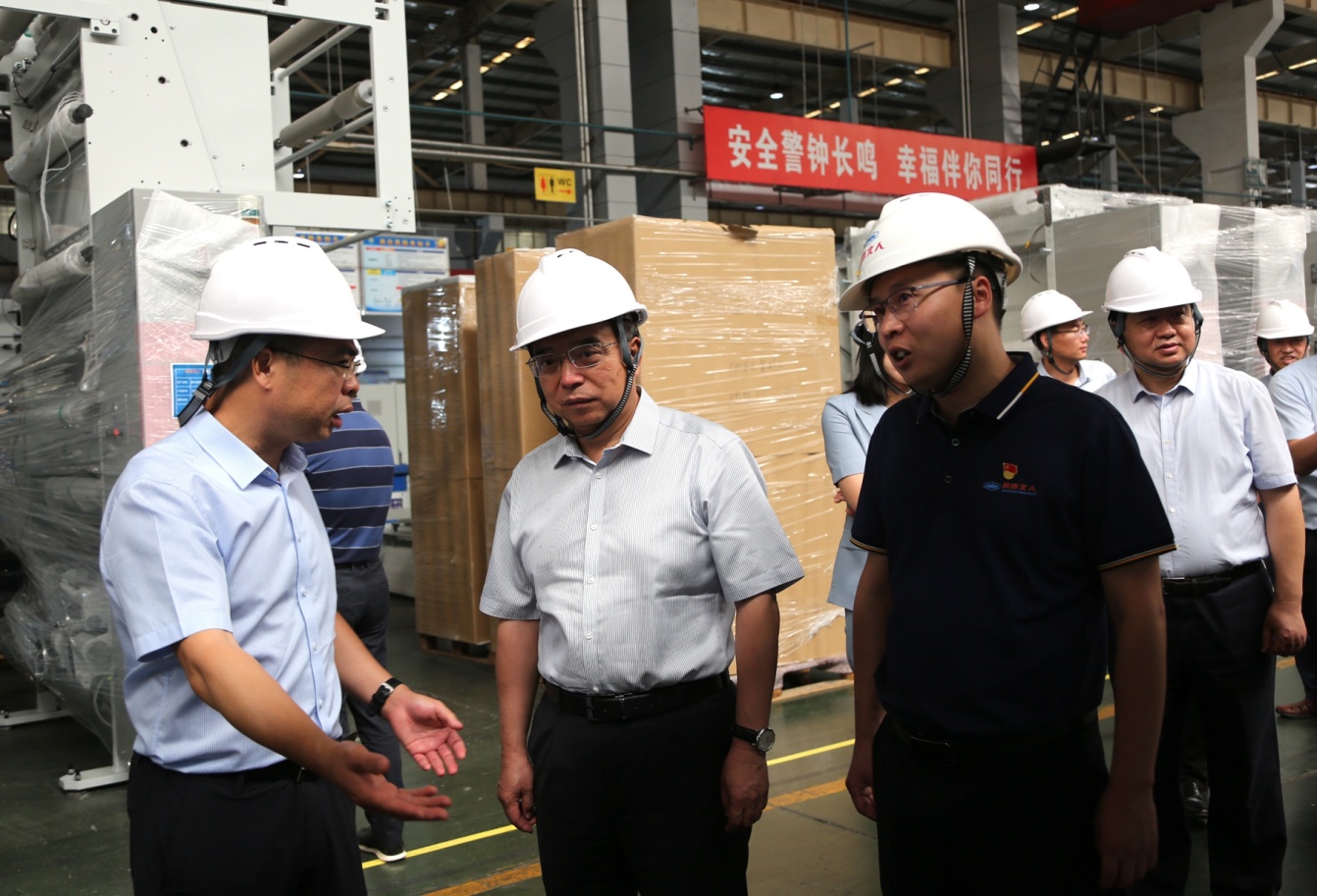 京城機(jī)電黨委書記、董事長(zhǎng)阮忠奎到陜西北人專題調(diào)研